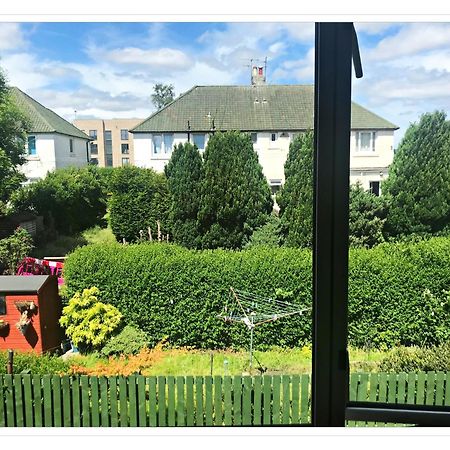 Bright & Spacious Double Room With Garden View- Close To Airport & City Centre EDI Exteriér fotografie